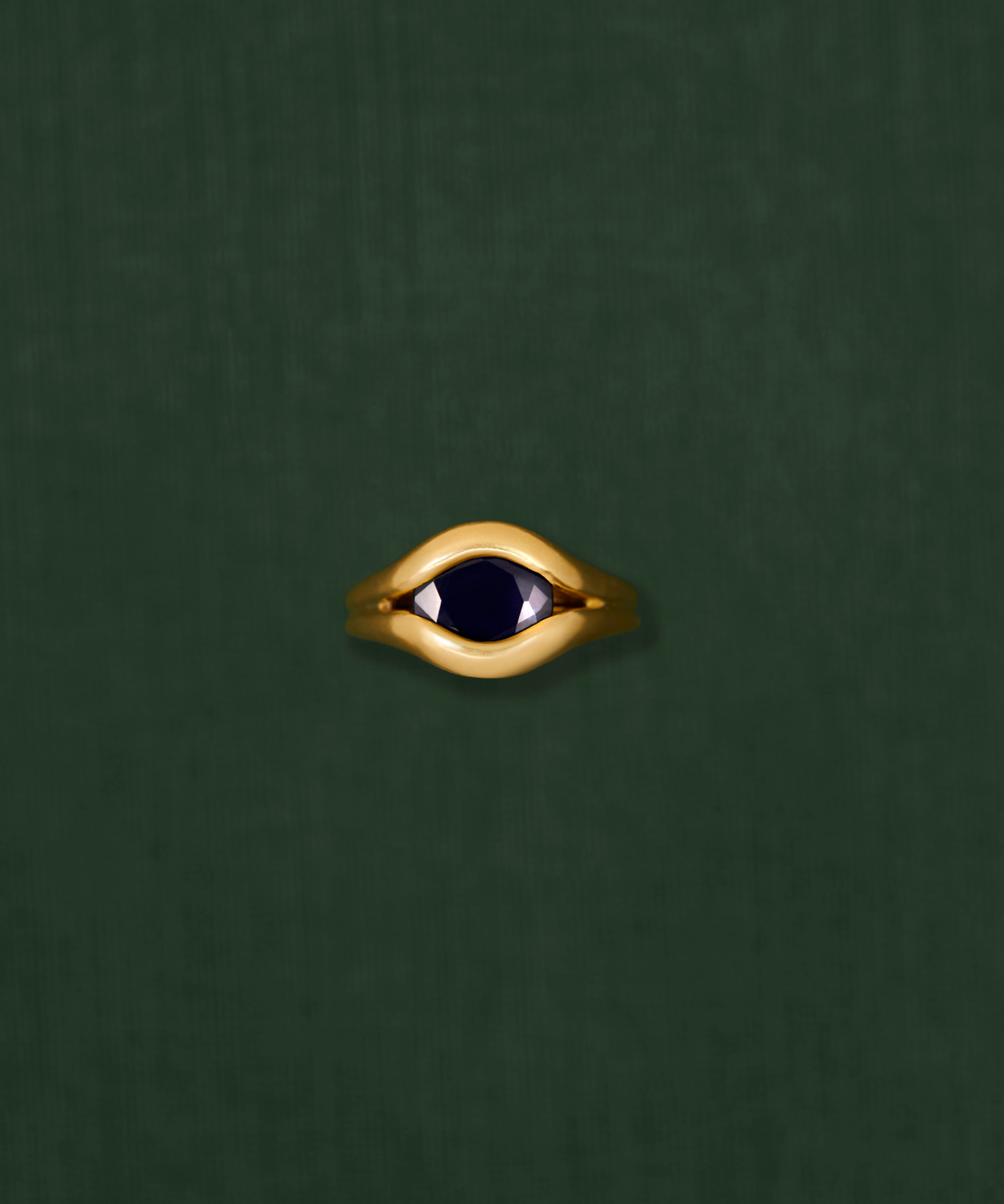 18K gold Echo ring — Blue Sapphire handcrafted minimalist gold ring — artisan jewelry Sri Lanka — Sun Rae