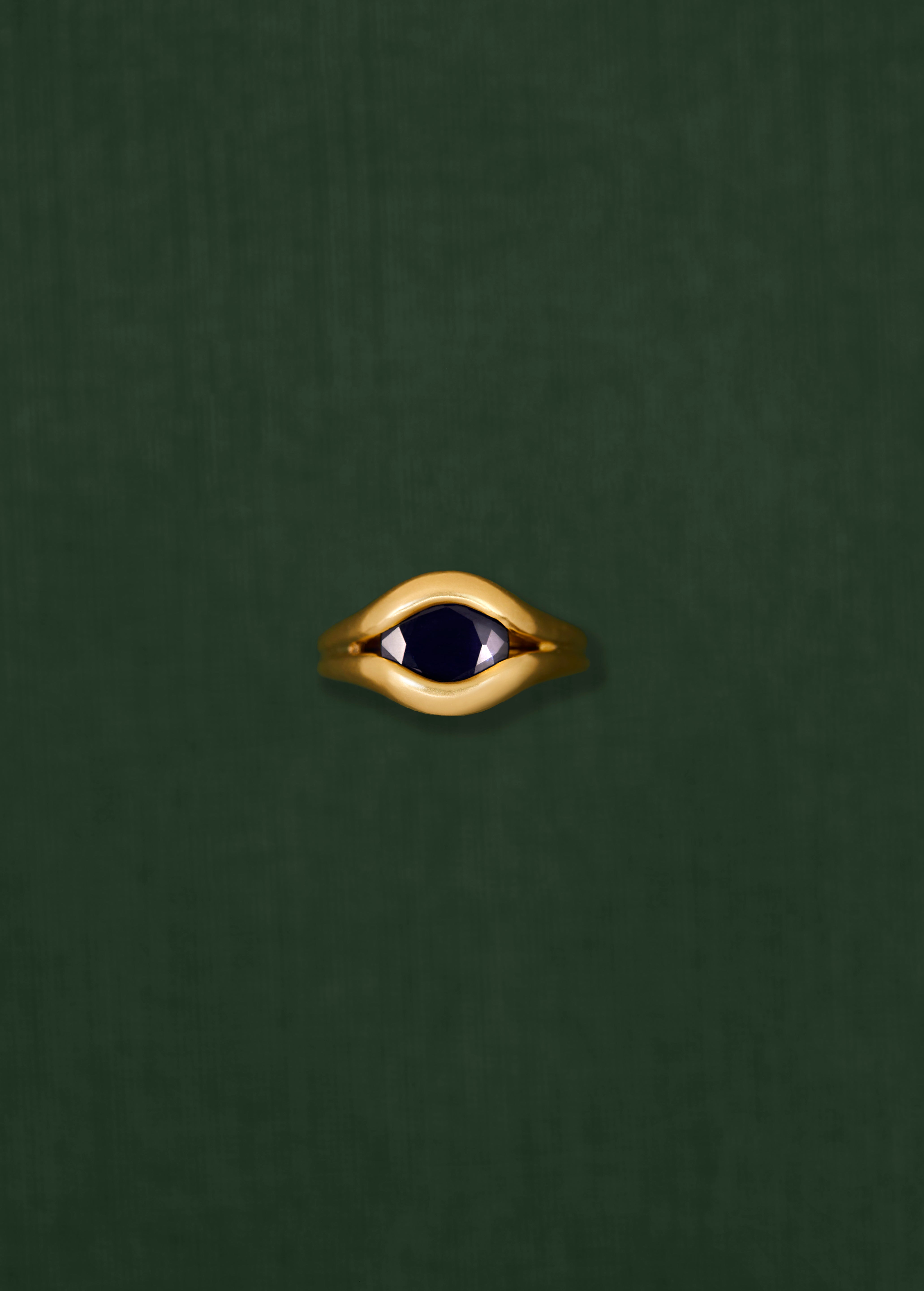 18K gold Echo ring — Blue Sapphire handcrafted minimalist gold ring — artisan jewelry Sri Lanka — Sun Rae