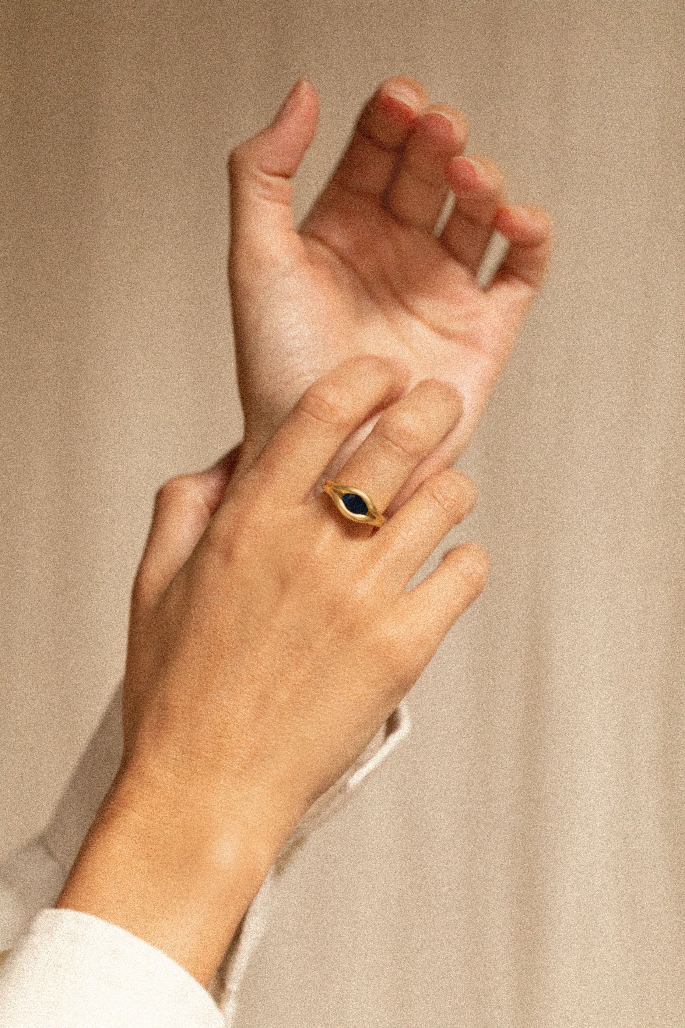18K gold Echo ring — Blue Sapphire handcrafted minimalist gold ring — artisan jewelry Sri Lanka — Sun Rae